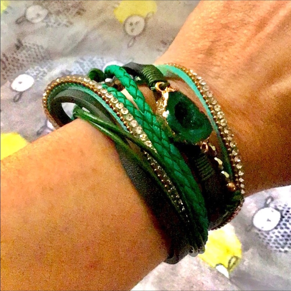 NWT. LAVENCIOUS. Gold / Green Double Turn Around Leather Bracelet.